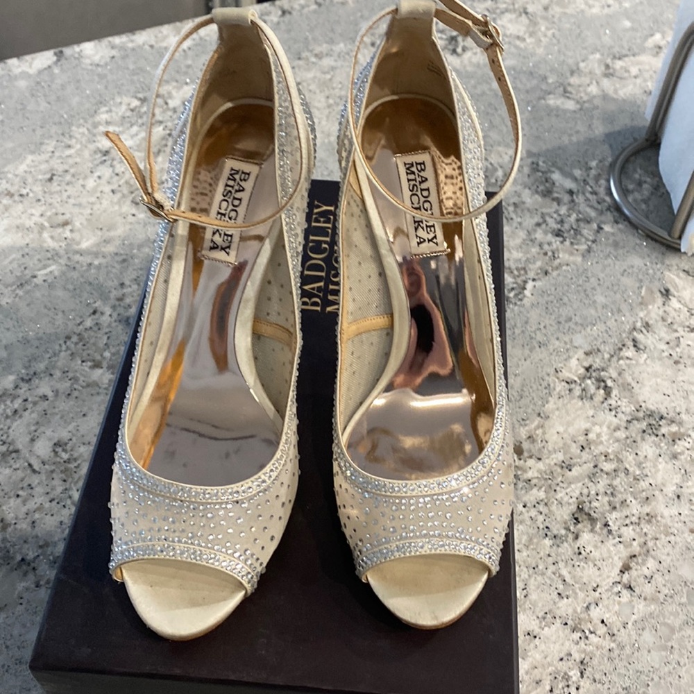 Badgley Mischka Shoes